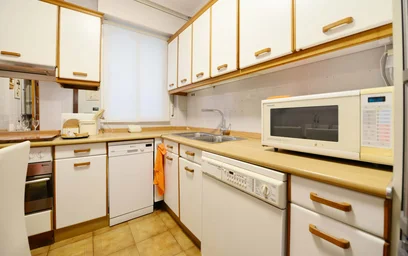 Quarto privado em Fika Kalea, 48006 Bilbo, Bizkaia, Spain, imagem 17 de 21
