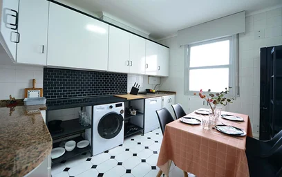 Quarto privado em Ramón y Cajal Etorb., 48014 Bilbo, Bizkaia, Spain, imagem 13 de 19