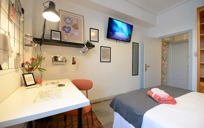 Quarto privado em Ramón y Cajal Etorb., 48014 Bilbo, Bizkaia, Spain, imagem 7 de 21
