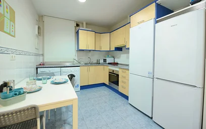 Stanza privata in García Rivero Maisuaren Kalea, 48009 Bilbo, Bizkaia, Spain, immagine 10 di 19