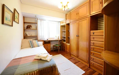 Quarto barato em {area}