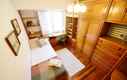 Quarto privado em Lezamako Trenbide Zaharreko Bidea, 48007 Bilbo, Bizkaia, Spain, imagem 2 de 30