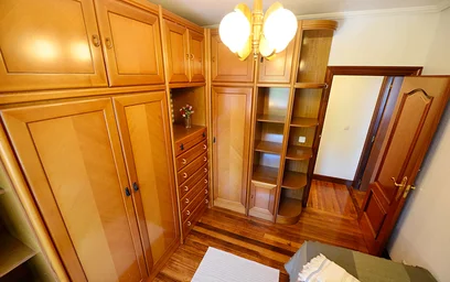 Quarto privado em Lezamako Trenbide Zaharreko Bidea, 48007 Bilbo, Bizkaia, Spain, imagem 3 de 30