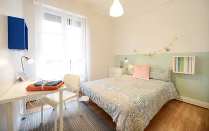 Stanza privata in García Rivero Maisuaren Kalea, 48009 Bilbo, Bizkaia, Spain, immagine 3 di 18