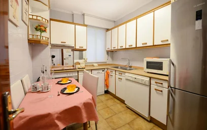 Quarto privado em Fika Kalea, 48006 Bilbo, Bizkaia, Spain, imagem 14 de 21