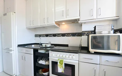 Quarto privado em Lezamako Trenbide Zaharreko Bidea, 48007 Bilbo, Bizkaia, Spain, imagem 18 de 30
