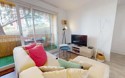 Stanza privata in 10 Av. de Ménival, 69005 Lyon, France, immagine 12 di 19
