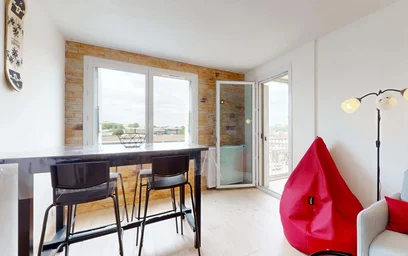 Habitación privada en 12 Rue Joachim du Bellay, 31100 Toulouse, France, imagen 8 de 24
