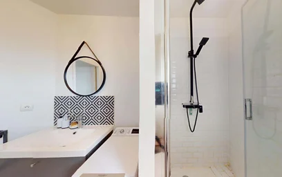 Stanza privata in 49 Rue François Simon, 13004 Marseille, France, immagine 15 di 16