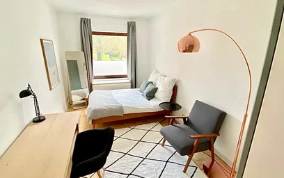 Habitación privada en Dorotheenstraße 3-5, 22301 Hamburg-Nord, Germany, imagen 1 de 33