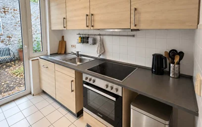 Habitación privada en Dorotheenstraße 3-5, 22301 Hamburg-Nord, Germany, imagen 9 de 32