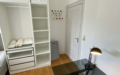Habitación privada en Dorotheenstraße 3-5, 22301 Hamburg-Nord, Germany, imagen 3 de 32
