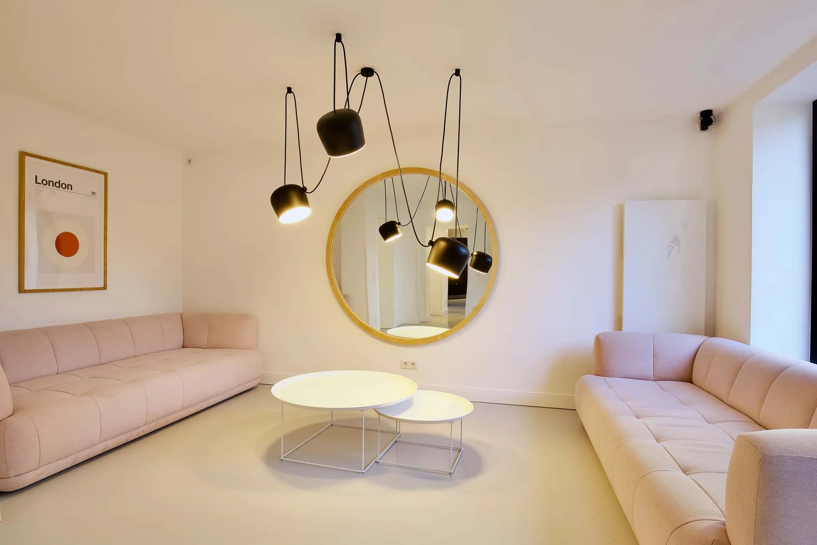 Habitación estudiantil económica con ubicación conveniente en 