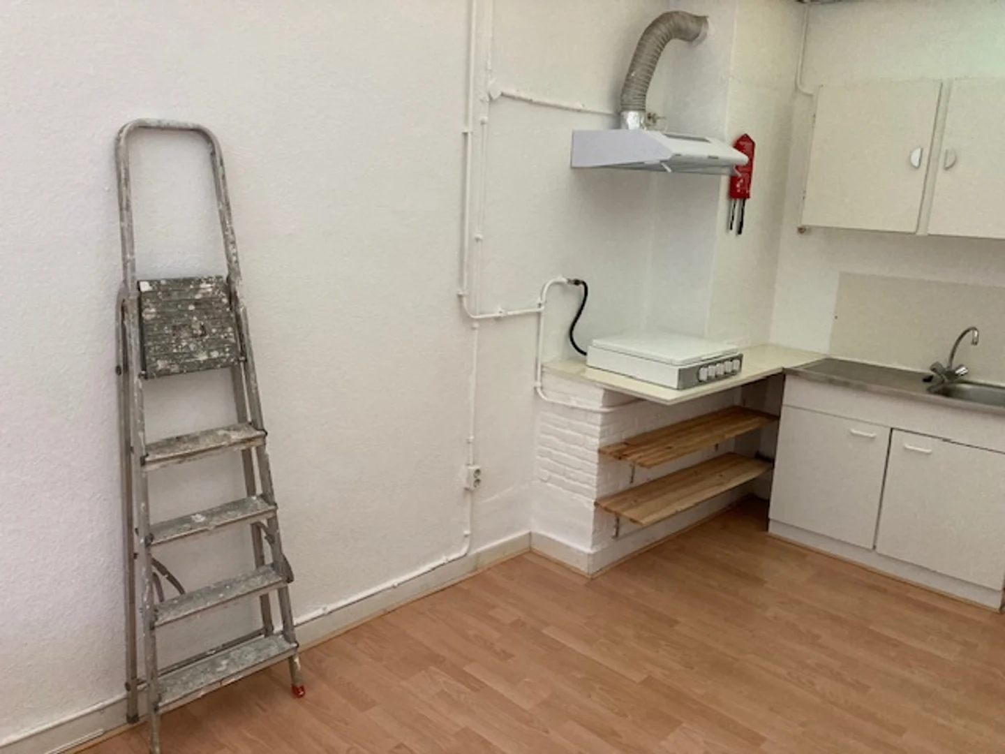 Habitación estudiantil económica con ubicación conveniente en 