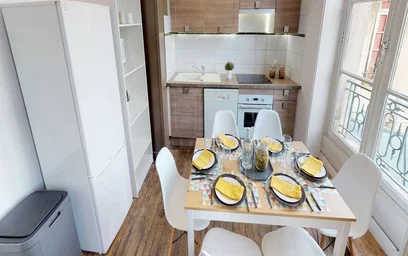 Private room at rue des Deux Ponts, image 9 of 17