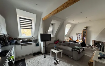 Logement avec 3 chambres à {area}