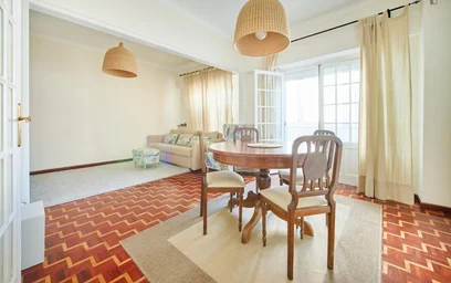 Chambre privée à Rua Luís de Freitas Branco, image 20 de 49