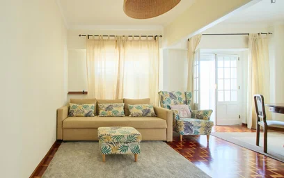 Chambre privée à Rua Luís de Freitas Branco, image 13 de 49