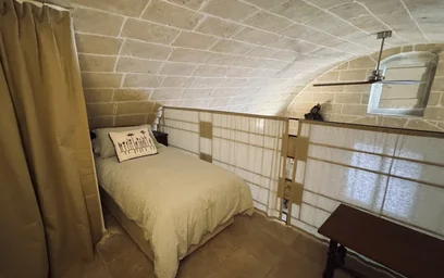 Entire apartment at Via Fiorentini 2, image 9 of 11
