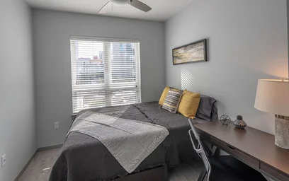 Apartamento inteiro em residência em 919 E Genesee St, Syracuse, NY 13210, United States, imagem 3 de 16