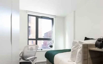 Quarto privado em residência em 17 Hollis Croft, Sheffield City Centre, Sheffield S1 4NQ, United Kingdom, imagem 32 de 36