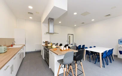 Privatzimmer im Wohnheim in der 28-30 Great Patrick St, Belfast BT1 2LT, United Kingdom, bild 37 von 44