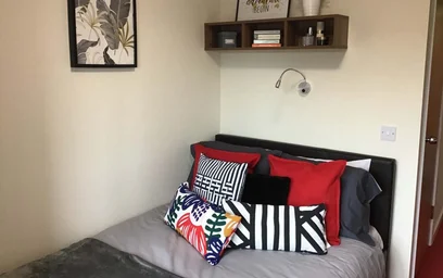 Stanza privata in residence in Behn Hall, Parham Rd, Canterbury CT1 1YN, United Kingdom, immagine 3 di 29
