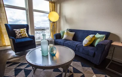 Appartamento intero in residence in 1016 Washington Ave SE, Minneapolis, MN 55414, United States, immagine 3 di 16