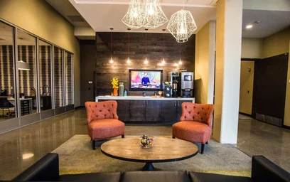 Appartamento intero in residence in 1016 Washington Ave SE, Minneapolis, MN 55414, United States, immagine 5 di 16
