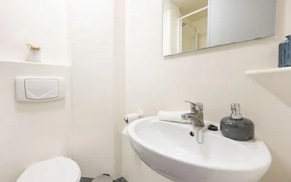Chambre privée en résidence à 10 Crown Street, Reading, RG1 2SE, image 7 de 32