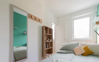 Helles Privatzimmer in {area}