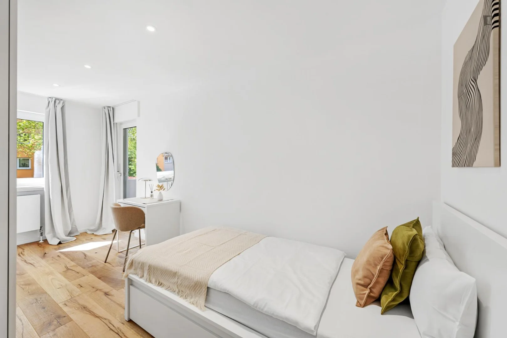 Quarto de estudante económico perto do campus em