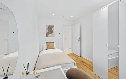 Quarto privado em Staudingerstraße, imagem 2 de 10