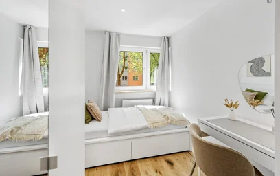 Quarto privado em Staudingerstraße, imagem 1 de 10