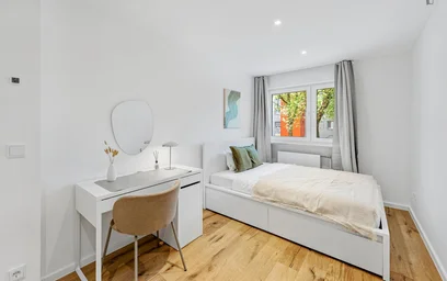Quarto privado em Staudingerstraße, imagem 1 de 10