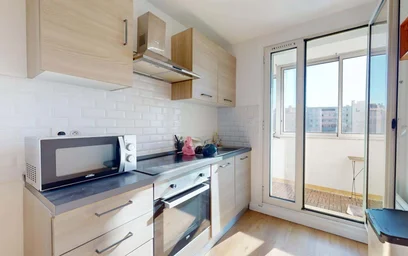Habitación privada en 13 Rue du S et du Père Louis Thérobe, 13003 Marseille, France, imagen 8 de 16