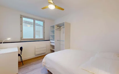 Private room at 57 Av. Georges Clemenceau, 34000 Montpellier, France, image 1 of 22