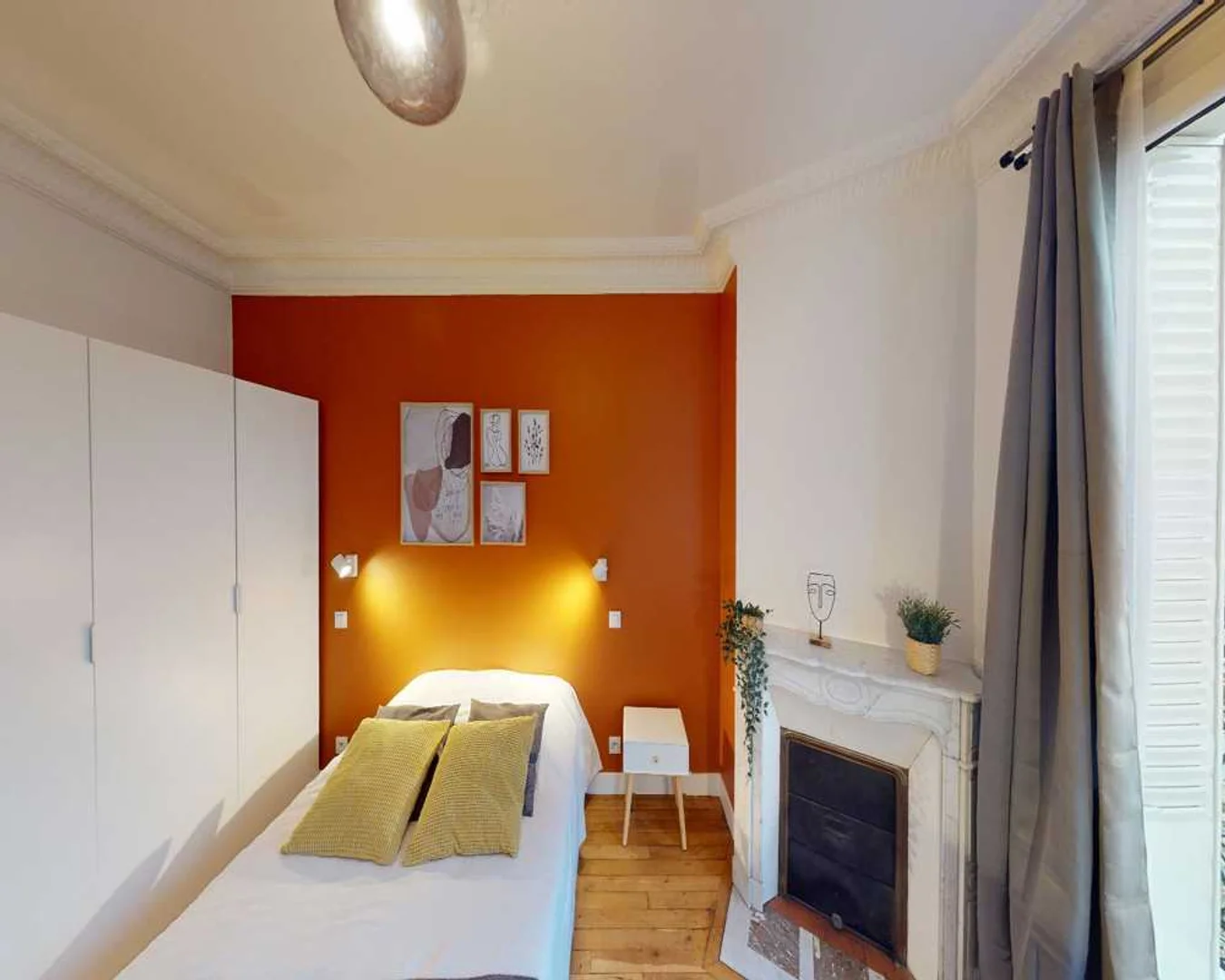 Habitación estudiantil económica con ubicación conveniente en 