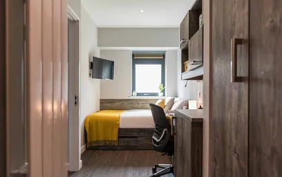 Stanza privata in residence in 15 Queens Walk, Reading RG1 7QF, UK, immagine 1 di 38