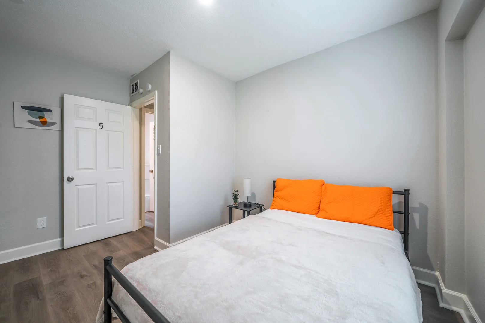Street, TX, Houston, United States, 77013