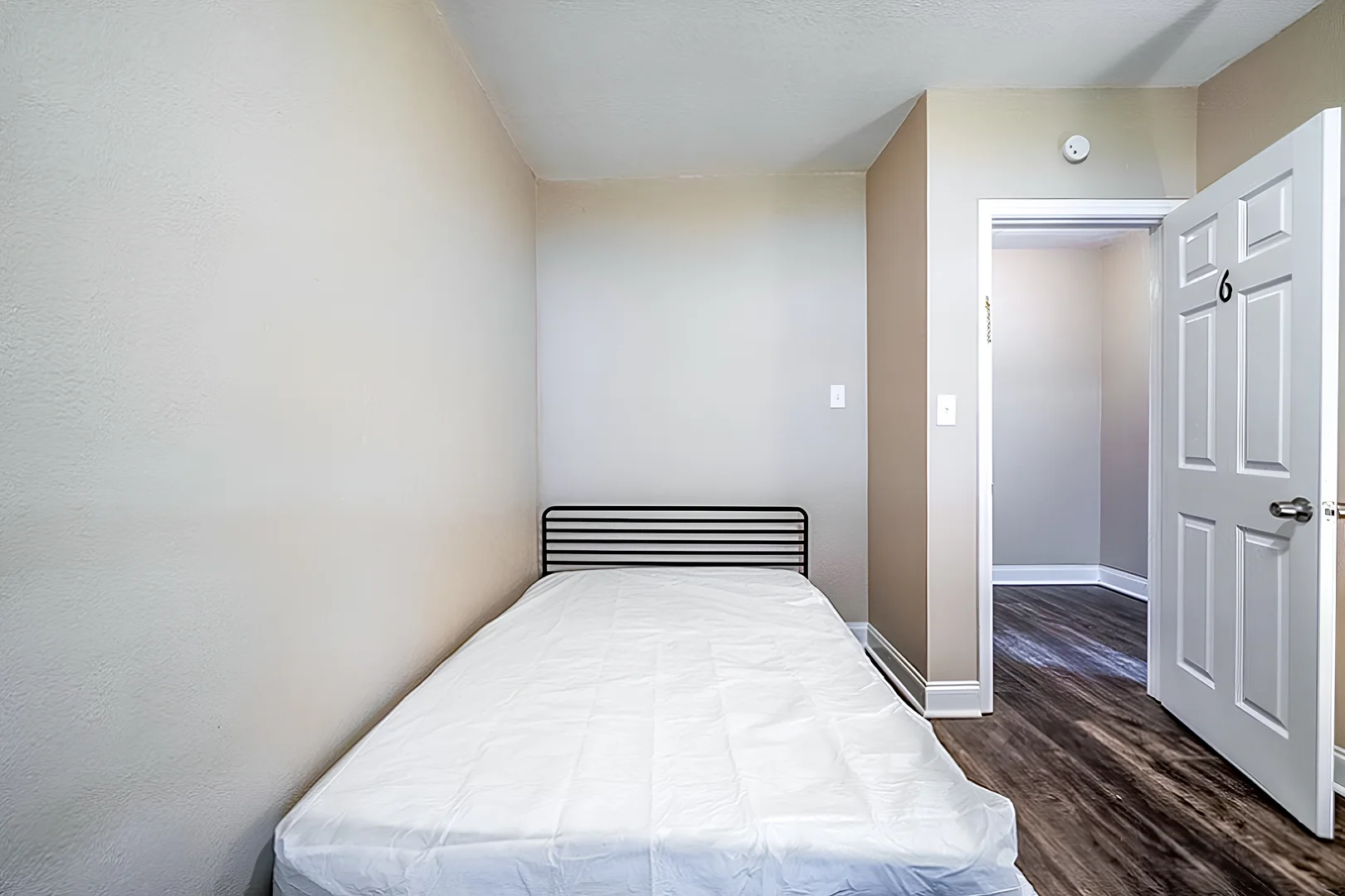 Street, TX, Pasadena, United States, 77506