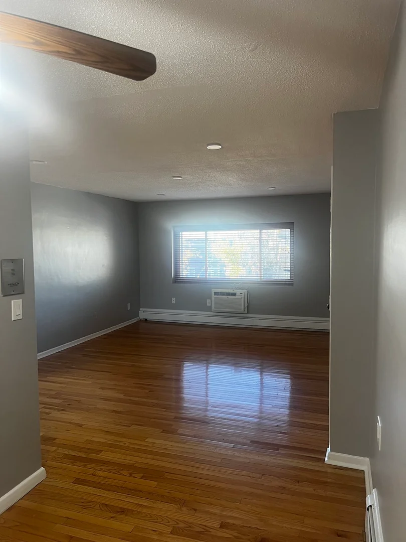 20, Dix St., Unit 25, Dorchester, Boston, MA, 02122