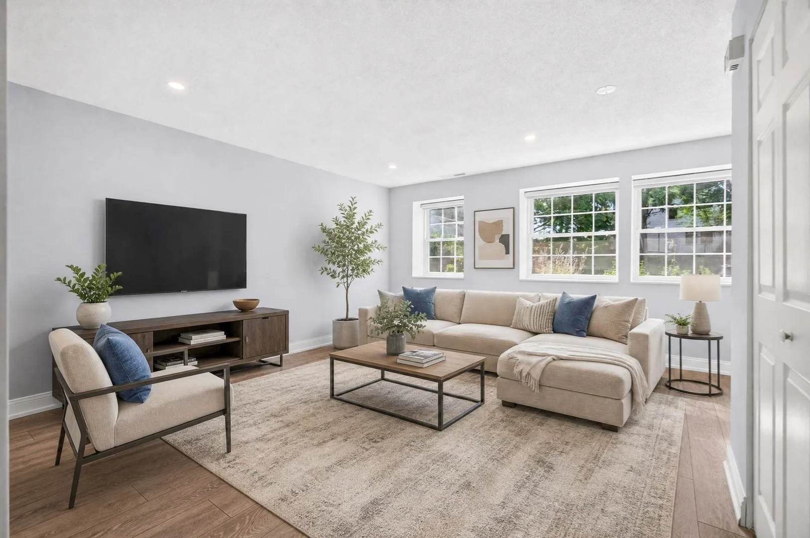 35, Eldridge Rd., Unit 110, Jamaica Plain, Boston, MA, 02130