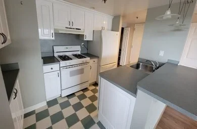 Gesamte Unterkunft im Wohnheim in der 15, North Beacon St., Unit 423, Brighton, Boston, MA, 02134, bild 2 von 20
