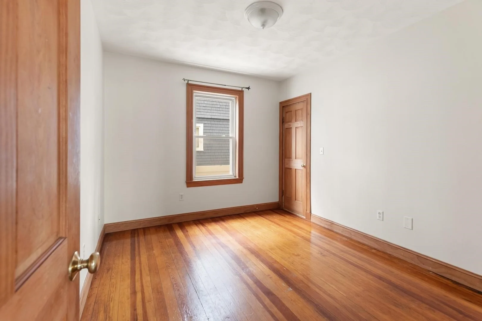 41, Montfern Ave., Unit 1, Brighton, Boston, MA, 02135