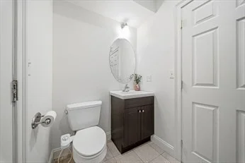 Gesamte Unterkunft im Wohnheim in der 134, Marcella St., Unit 1, Roxbury, Boston, MA, 02119, bild 16 von 17
