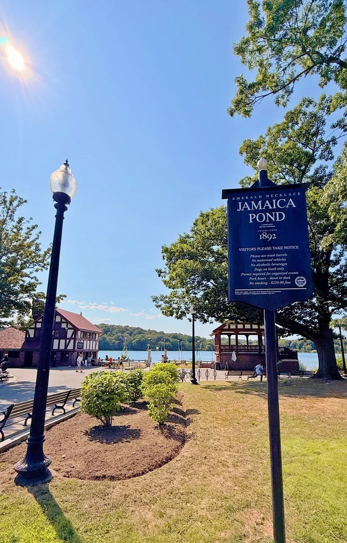18, Pond St., Unit 2, Jamaica Plain, Boston, MA, 02130