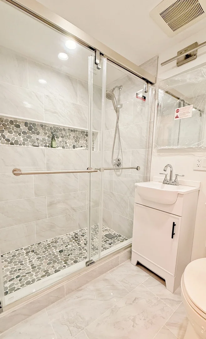 18, Pond St., Unit 2, Jamaica Plain, Boston, MA, 02130