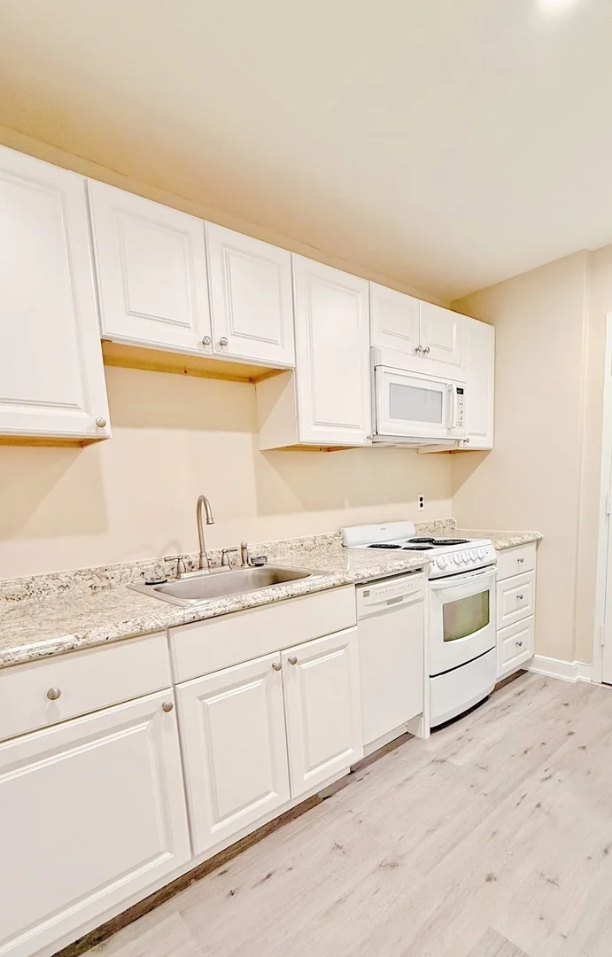 18, Pond St., Unit 2, Jamaica Plain, Boston, MA, 02130