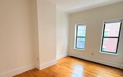 Gesamte Unterkunft im Wohnheim in der 21, Hemenway St., Unit 3, Fenway, Boston, MA, 02115, bild 5 von 20